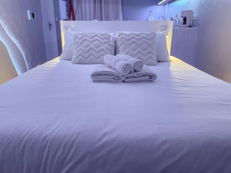 A La Folie - Loft & Spa Montrevault Zewnętrze zdjęcie
