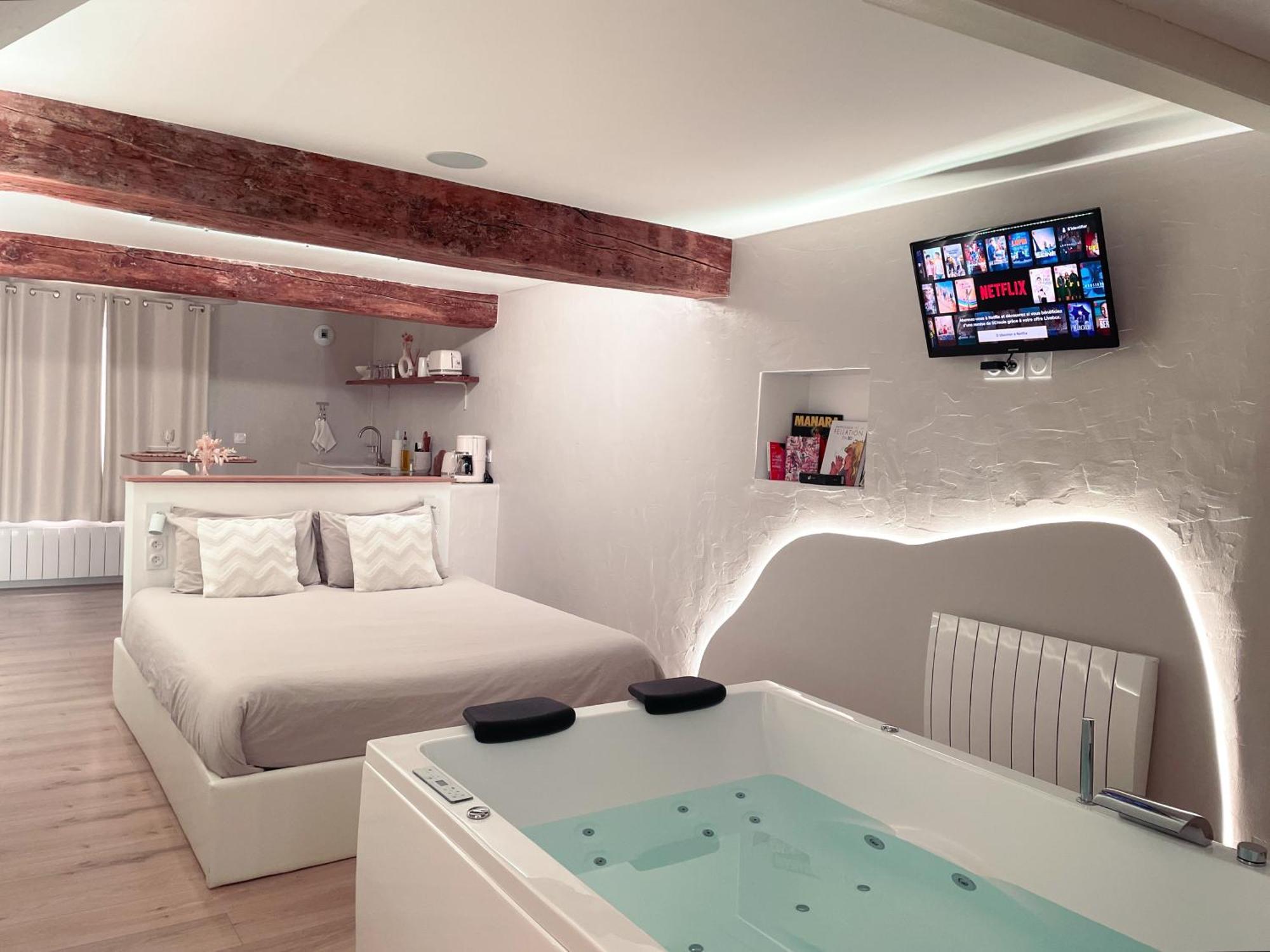 A La Folie - Loft & Spa Montrevault Zewnętrze zdjęcie