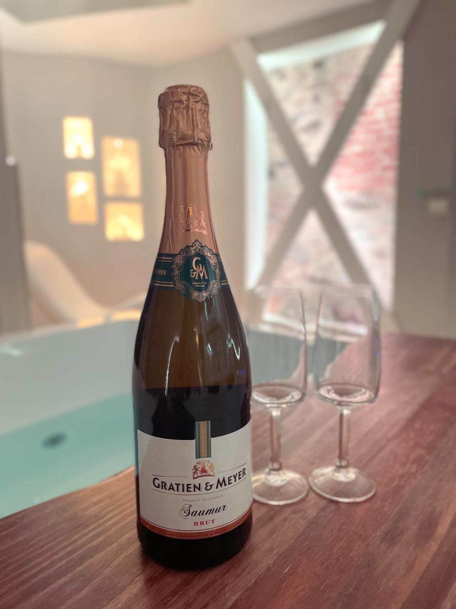 A La Folie - Loft & Spa Montrevault Zewnętrze zdjęcie